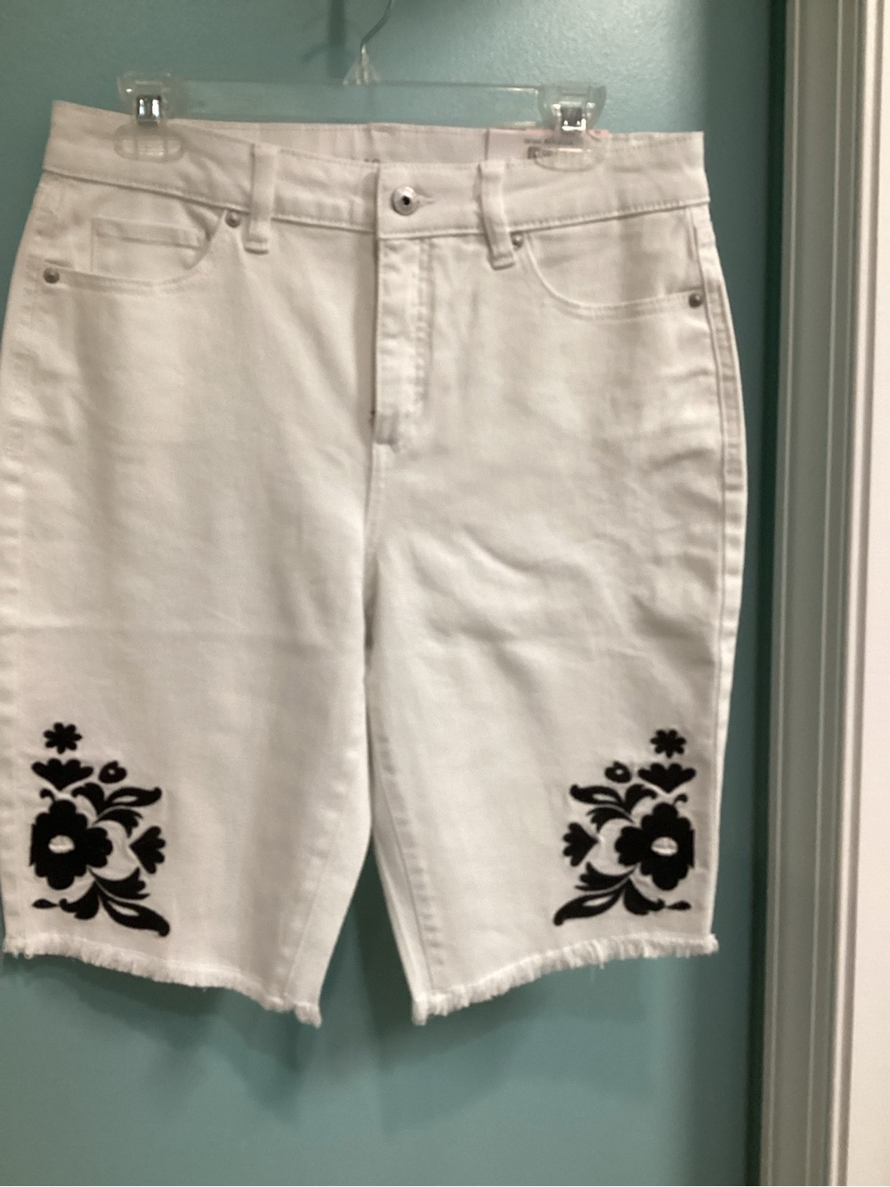 Style & Co. White Denim Bermuda Shorts with Black Floral Embroidery